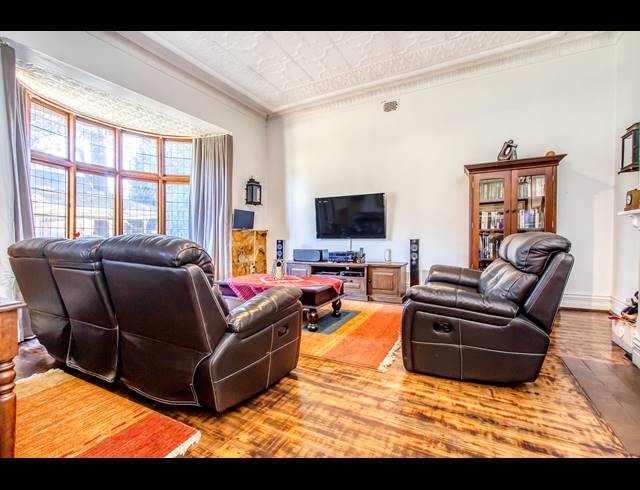3 BEDROOM FREEHOLD FOR SALE IN PARKTOWN